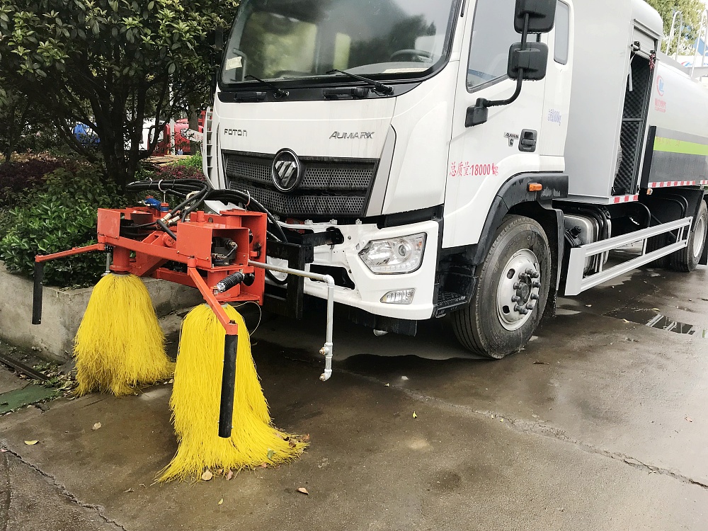 國六福田歐馬可10方霧炮車/50-100米霧炮