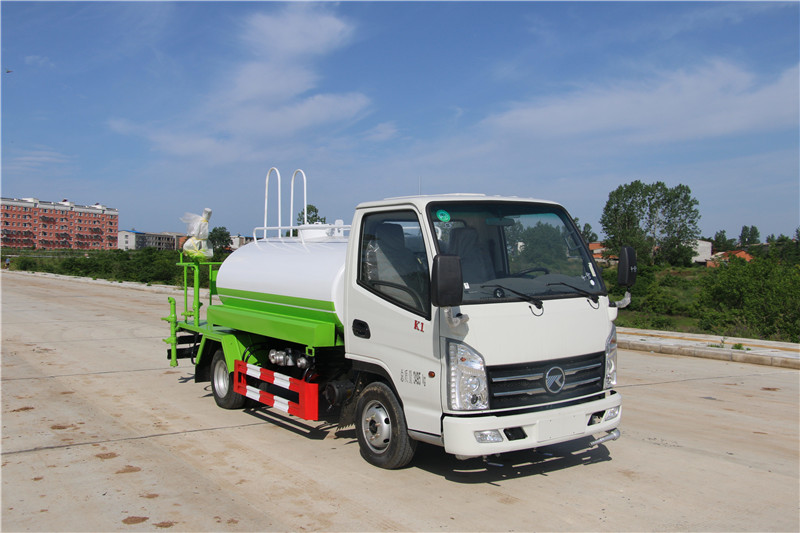 國六凱馬3方灑水車汽油版