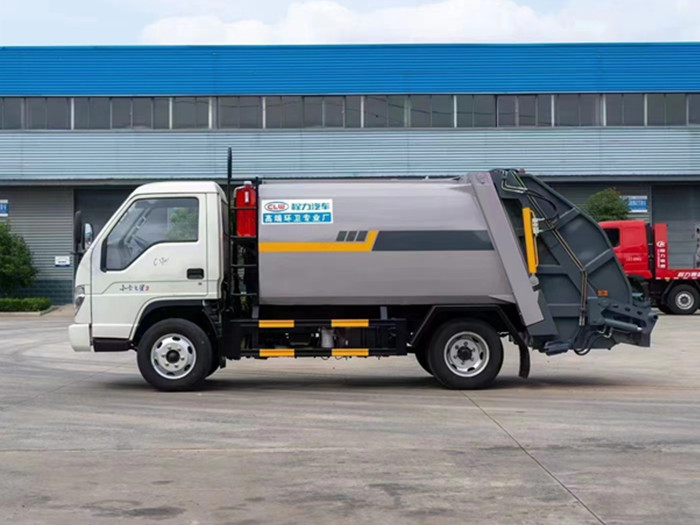 國(guó)六藍(lán)牌小卡之星3壓縮垃圾車(chē)_5.3方壓縮垃圾車(chē)_能下地下室的壓縮垃圾車(chē)_程力壓縮垃圾車(chē)廠
